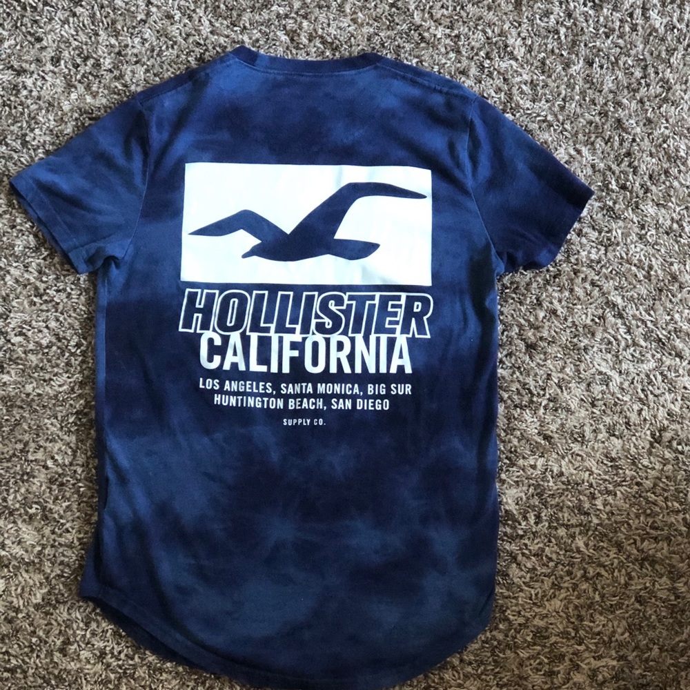 Navy Blue Hollister Crew Neck T-shirt